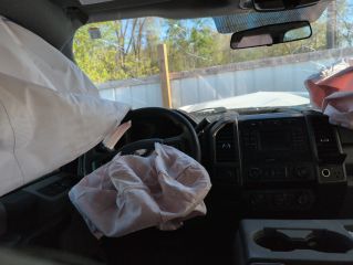 2019 Ford F-250 XL - Interior Steering Wheel With Keys Image
